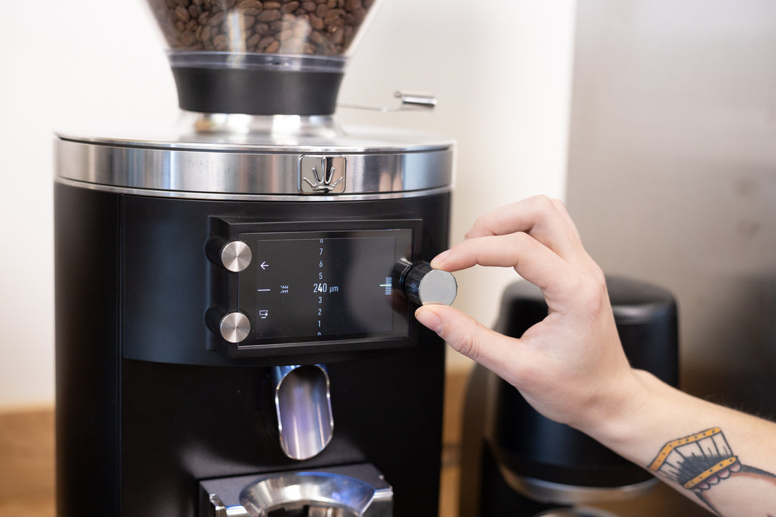 Mahlkonig E80T GbS Grind-by-Sync Black Espresso Grinder Black