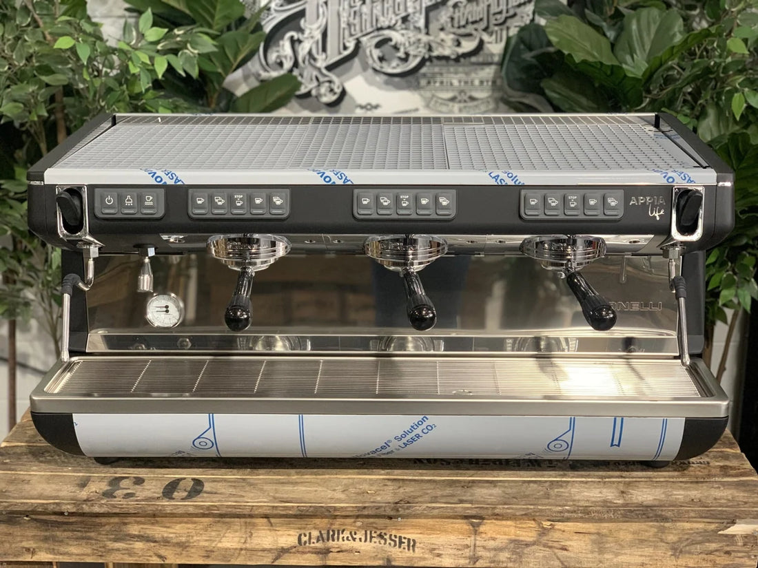 Nuova Simonelli Appia Life 3 Group Volumetric Espresso Machine