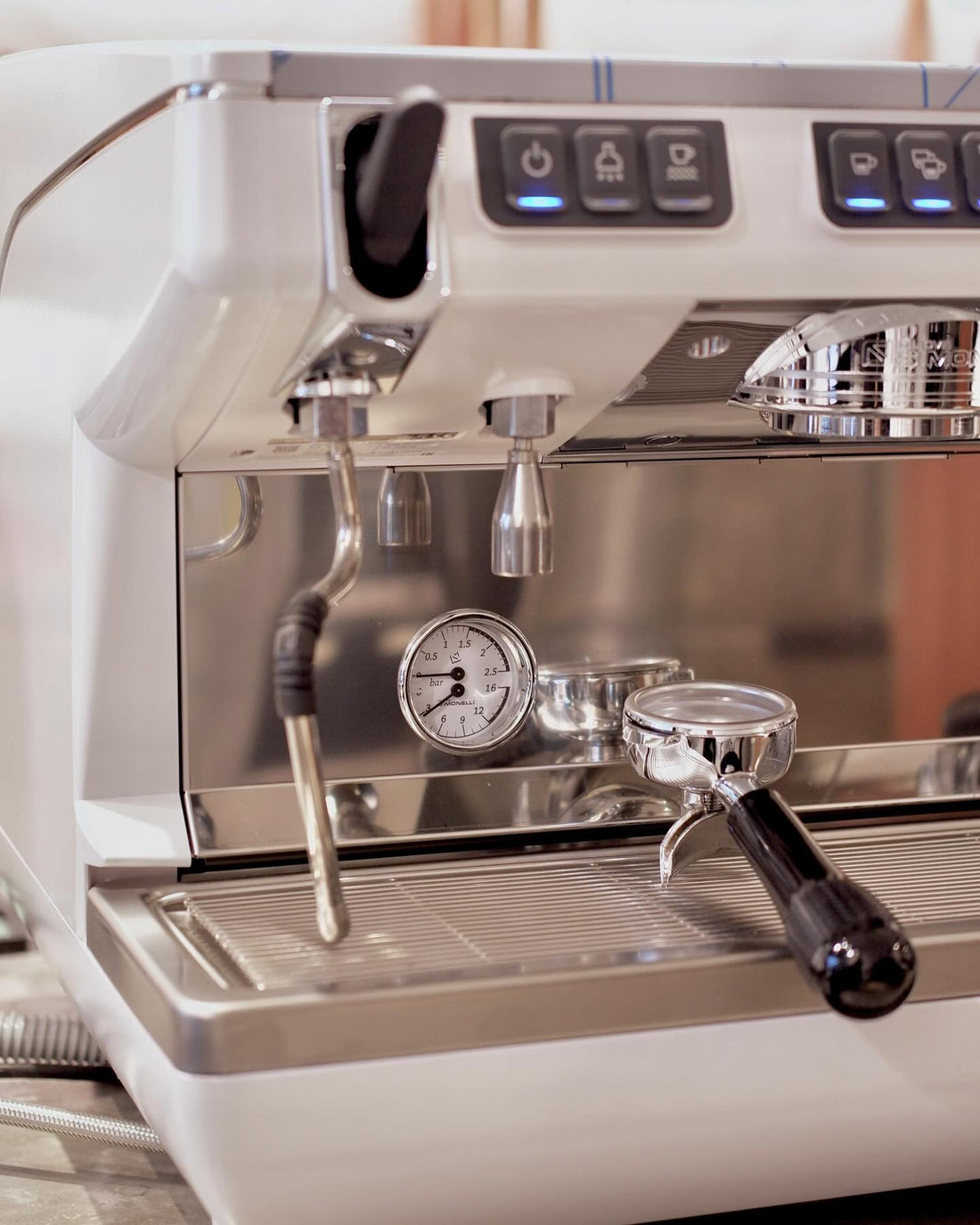 Nuova Simonelli Appia Life 2 Group Timer Espresso Machine