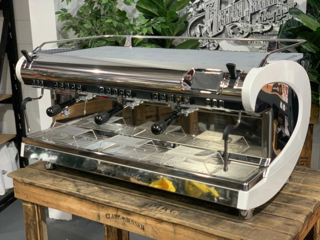 Nuova Simonelli Aurelia Wave 3 Group Semi-Automatic Espresso Machine